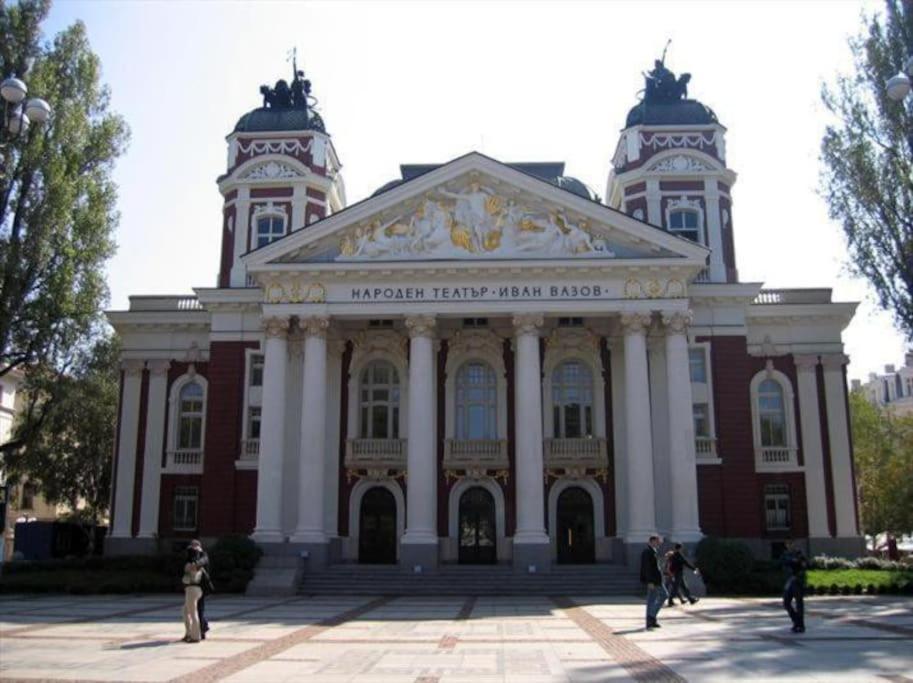 Top Center Studio 1 София Экстерьер фото