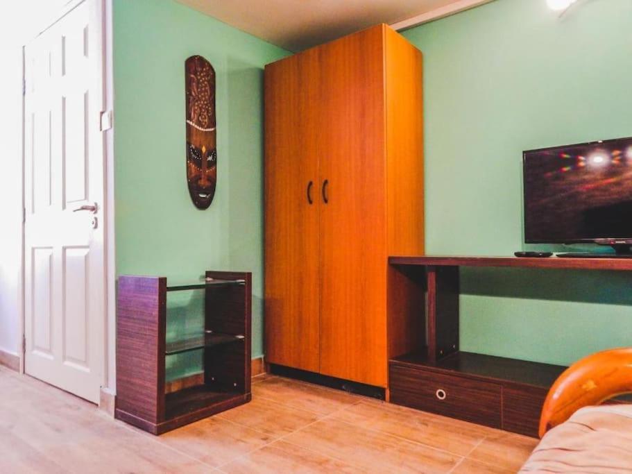 Top Center Studio 1 София Экстерьер фото